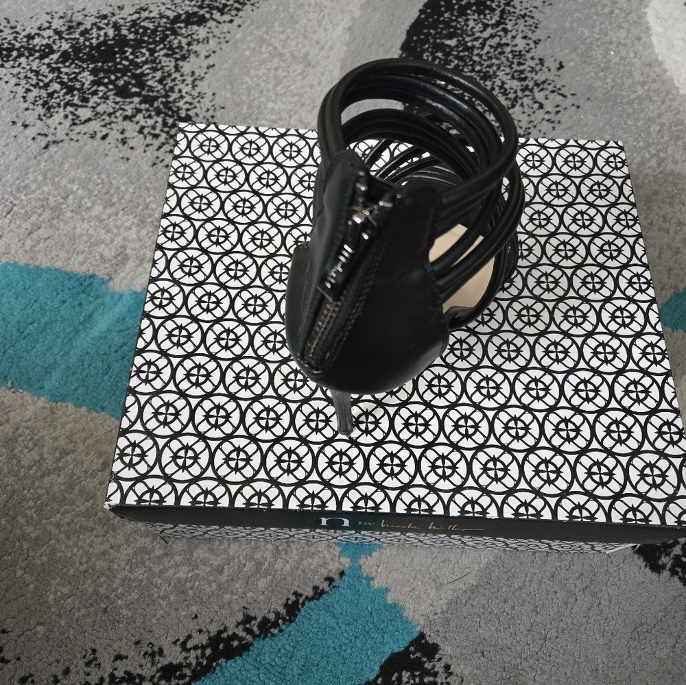 N by Nicole Miller - Picture 4 of 5